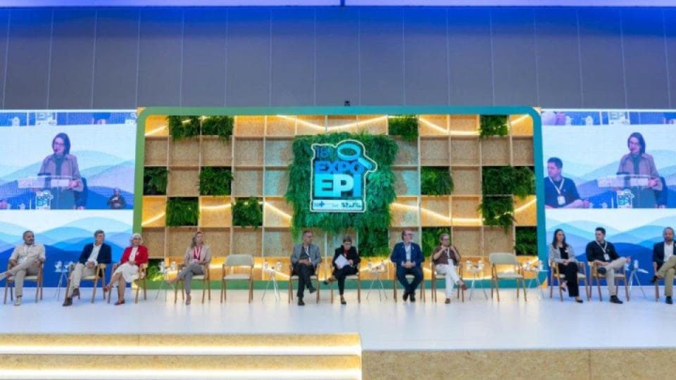 Encerramento da ExpoEpi destaca experiências premiadas e reforça papel da ciência no SUS